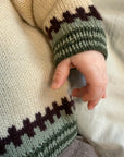 PetiteKnit - Cross Cardigan Baby (DK/EN)