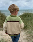 PetiteKnit - Cross Sweater Junior (DK/EN)